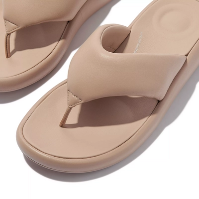 3---IQUSHION-D-LUXE-PADDED-LEATHER-TOE-POST-SANDALS-CLASSIC-BEIGE_JB6-B41_2
