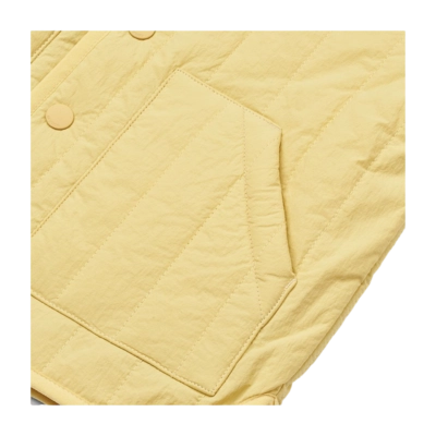 4---lielw18636_ccrispycorn_v1856_3-_no-bg