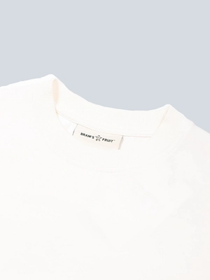 6---white_tshirt_kraag_detail_5a0e4a83-6686-4f18-9332-be00c38df45c
