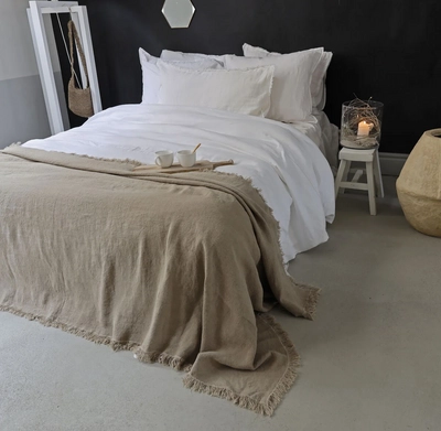 KissenbezügePassion for Linen Catelijne White-Stitching Taupe Leinen und Bambus-Baumwolle