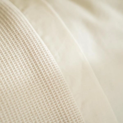 erimo_offwhite_2_2_3