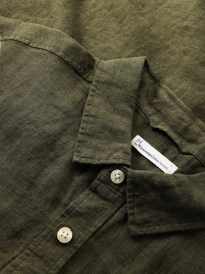 8---Custom_fit_linen_short_sleeve_shirt-Shirts-1090064-1068_Burned_Olive-6_1350x1800