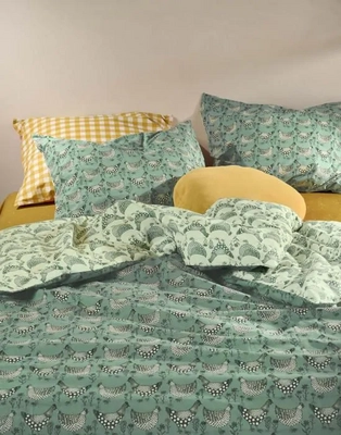 4---chicken_run_duvet_cover_turquoise_101129_202_lr_s1_p