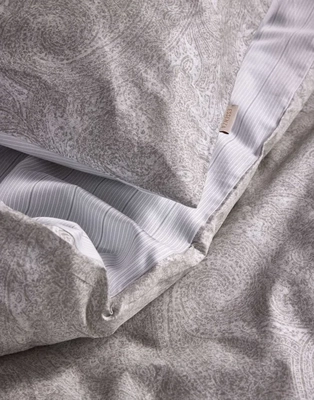 3---fabrice_duvet_cover_cloud_grey_101988_641_lr_d2_p
