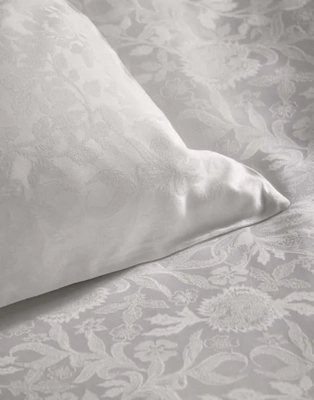 4---felipa_duvet_cover_oyster_100786_174_lr_d2_p