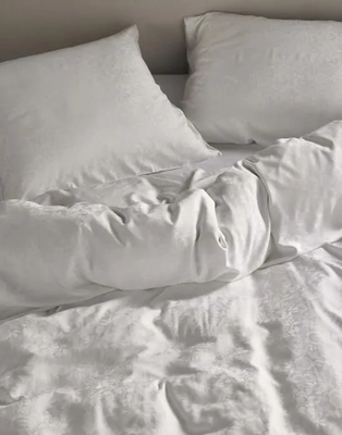 6---felipa_duvet_cover_oyster_100786_174_lr_s1_p
