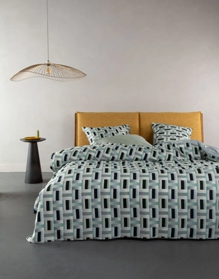 4---ilori_duvet_cover_pearl_grey_102304_691_lr_s1_p