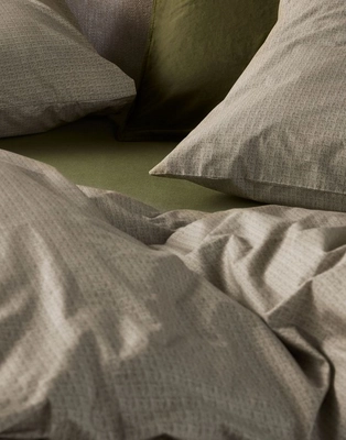 2---jule_duvet_cover_moss_102348_163_lr_d1_p