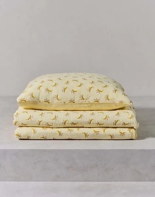3---lily_melody_duvet_cover_lemon_yellow_101748_592_lr_s2_p_5