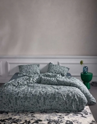 5---maribel_duvet_cover_green_101979_140_lr_s1_p