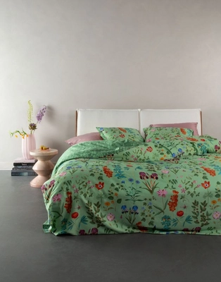 4---marigold_duvet_cover_quiet_green_101986_692_lr_s1_p