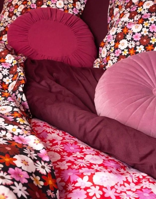 2---mellow_millesfleurs_duvet__cover_black__101939_105_lr_d1_p