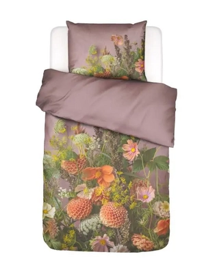 2---phaea_duvet_cover_woodrose_101659_484_lr_p11_p