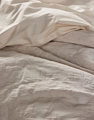 4---philippine_duvet_cover_oatmeal_101978_170_lr_d3_p