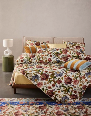 5---roselina_duvet_cover_vanilla_102295_292_lr_s3_p