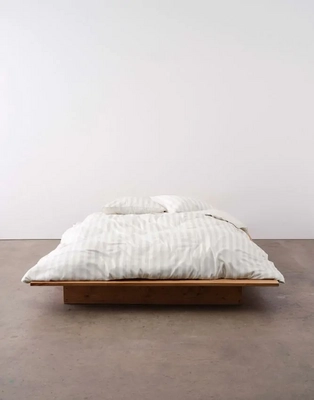 5---classic_stripe_duvet_cover_silver_101816_194_lr_s1_p