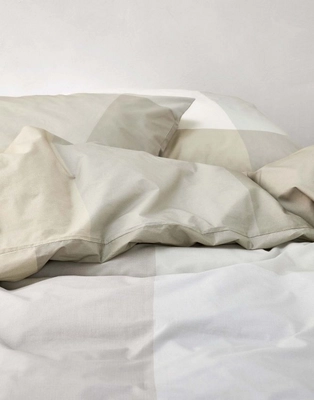 5---erliv_duvet_cover_grey_101949_142_lr_s3_p