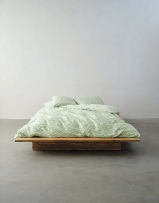 7---harpa_duvet_cover_fern_green_102309_684_lr_s8_p