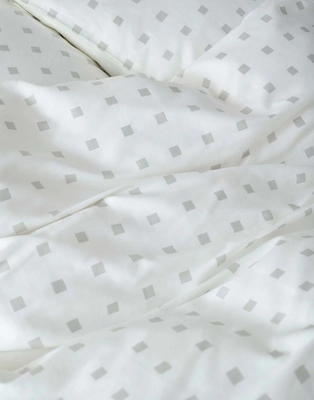 7---iben_duvet_cover_grey_mist_102312_686_lr_d1_p