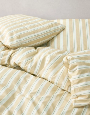 3---steffe_duvet_cover_wood_tan_102306_702_lr_s1_p
