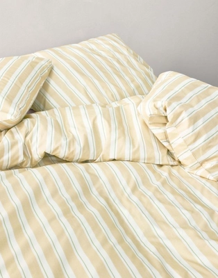 4---steffe_duvet_cover_wood_tan_102306_702_lr_s2_p