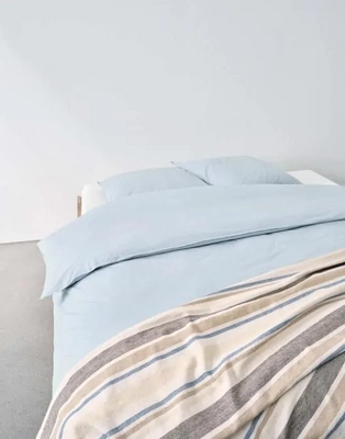 4---tove_duvet_cover_powder_blue_101106_185_lr_s2_p