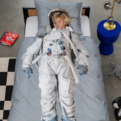 5---Astronaut_rgb-45261