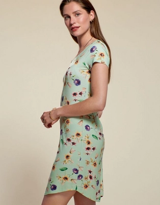 4---isa_fiorre_nightdress_short_sleeve_subtle_green_102160_679_lr_s2_p