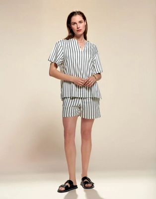 3---kathleen_libba_shorts_vanilla_102143_292_lr_s1_p_1