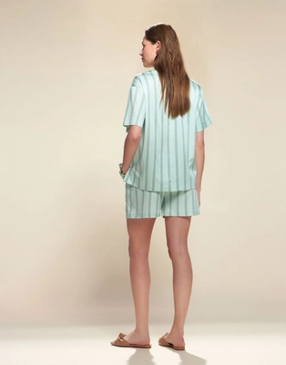 5---lily_lova_top_short_sleeve_pastel_blue_102146_274_lr_s3_p