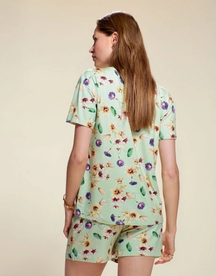 5---denna_fiorre_top_short_sleeve_subtle_green_102182_679_lr_s3_p
