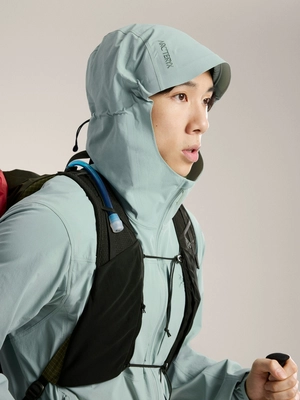S25-X000007741-Gamma-Lightweight-Hoody-Stone-Green-Hood