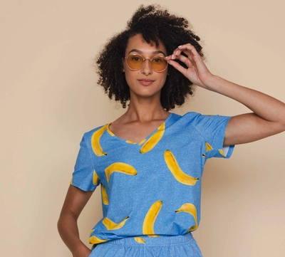 4---SS25_BananaBlue_2414Women_Women_VneckTshirtShorts