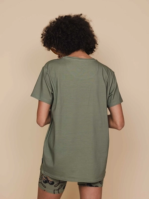 5---SS25_Binoculars_Women_TshirtBikershorts__1789