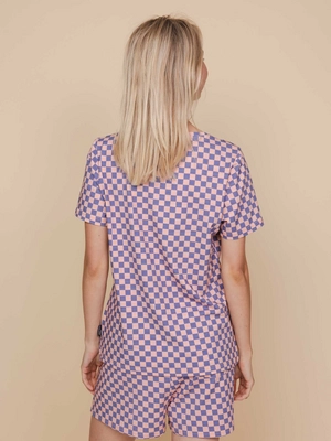 4---SS25_Check_Women_VneckTshirtShorts_2647
