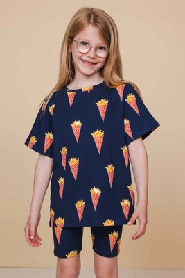 2---SS25_FriesNavy_Kids_TshirtBikershorts_1406