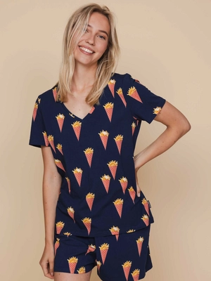 4---SS25_FriesNavy_Women_VnecktshirtShorts_2508