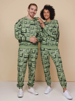 6---SS25_InThePocket_Unisex_RelaxedSweaterPants_371_8c5baaff-f4b8-4d27-80fc-cb2e14642402