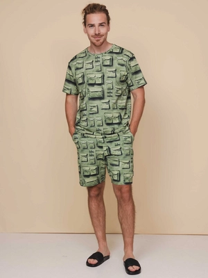 3---SS25_InThePocket_Men_TshirtShorts_959