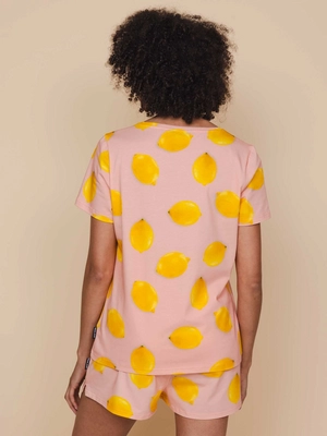 3---SS25_Lemon_Women_VneckTshirtShorts_2658_1a4990f1-bd37-4cfe-8ba0-3f06a0b7eb36