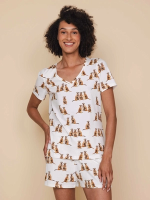 3---SS25_Meerkats_Women_VneckTshirtShorts_2535
