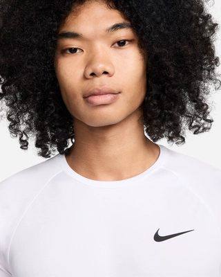 NIKE+ESSENTIAL+SS+HYDROGUARD (2)