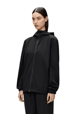 19670_black_ss25_women_4