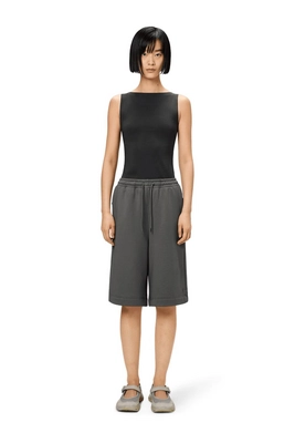 21830_grey_ss25_women_1