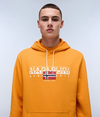 3---SS25_MAIN_MODEL_NA4HTLA70-ALT1