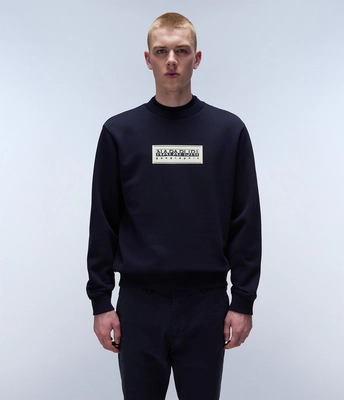 3---FW24_MAIN_MODEL_NA4I1A176-ALT3