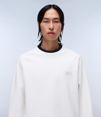 3---SS25_MAIN_MODEL_NA4ICC206-ALT1