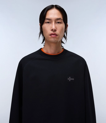 3---SS25_MAIN_MODEL_NA4ICC941-ALT1