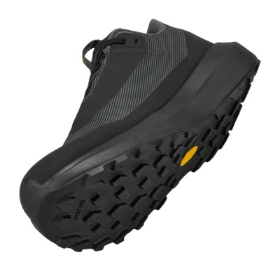 4---S25-X000009612-Norvan-LD-4-GTX-Shoe-Black-Black-Side-_no-bg