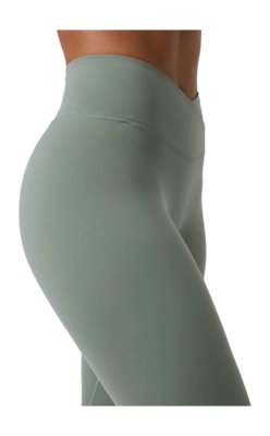 2775_6348c4377b-10003757-gn081-4-original